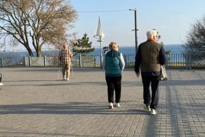 После 60 в бархатный сезон едут уже не куда попало: 6 курортов стали новыми «любимчиками» - море, прогулки и без летней духоты